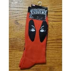 NEW NWT Deadpool Socks LootCrate Adult Marvel 6-12 Loot Crate Crew